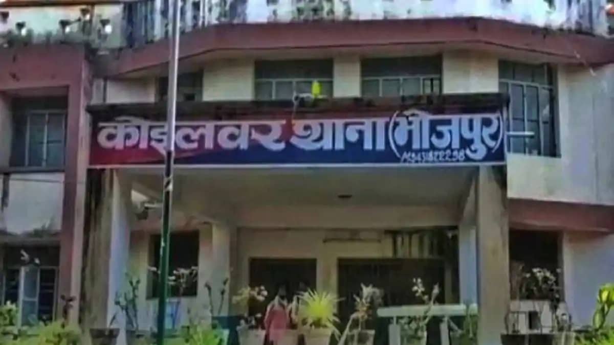 वाहन जांच के दौरान हथियार के साथ पकड़ा गया नाबालिग, देसी कट् वाहन जांच के दौरान हथियार के साथ पकड़ा गया नाबालिग, देसी कट्