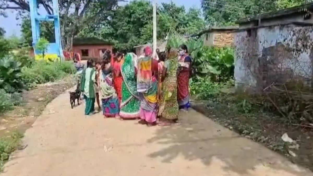 कर्ज की बलि चढ़ा मासूम: बोकारो में आर्थिक तंगी से टूटे माता- कर्ज की बलि चढ़ा मासूम: बोकारो में आर्थिक तंगी से टूटे माता-