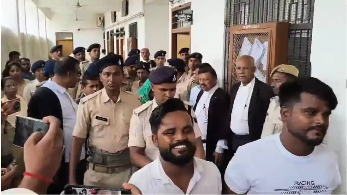 Bihar News : बगहा में पिंटू यादव हत्याकांड में कोर्ट ने सुना Bihar News : बगहा में पिंटू यादव हत्याकांड में कोर्ट ने सुना
