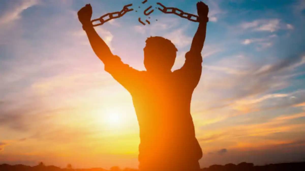 Bangladeshi citizen absconding Bangladeshi citizen absconding