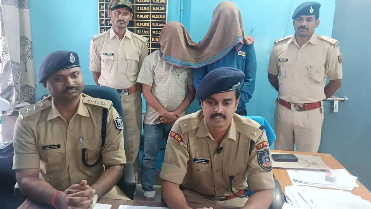 मोतिहारी में नशे के बड़े सिंडिकेट का भंडाफोड़: 12 हजार नशीली मोतिहारी में नशे के बड़े सिंडिकेट का भंडाफोड़: 12 हजार नशीली