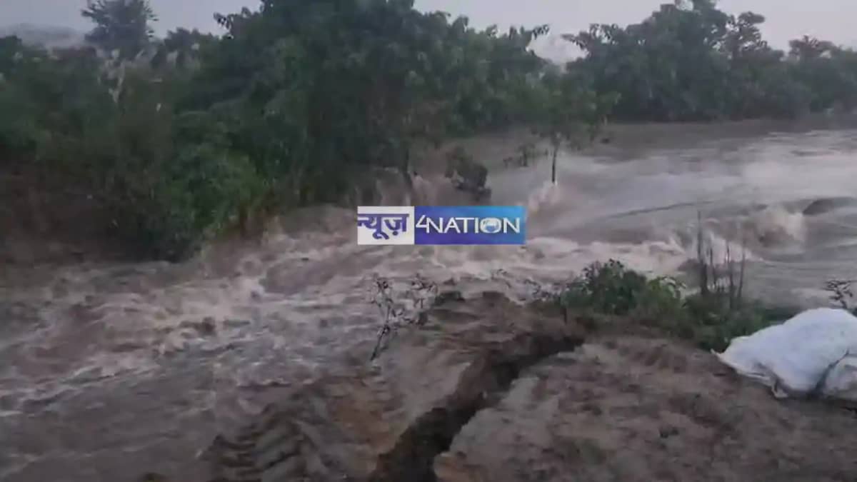 Gandak Pressure Breaches Saran Embankment Gandak Pressure Breaches Saran Embankment