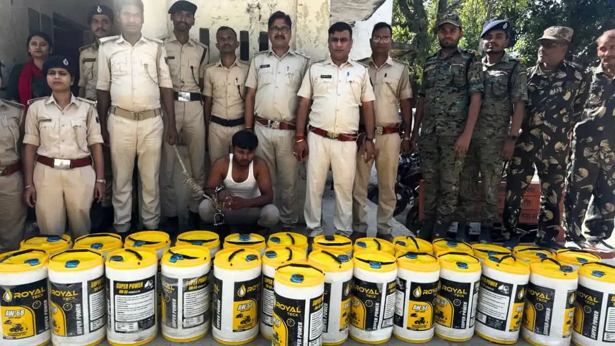 Bihar News : मोतीहारी में जहरीली शराब का कहर, एक की मौत के ब Bihar News : मोतीहारी में जहरीली शराब का कहर, एक की मौत के ब