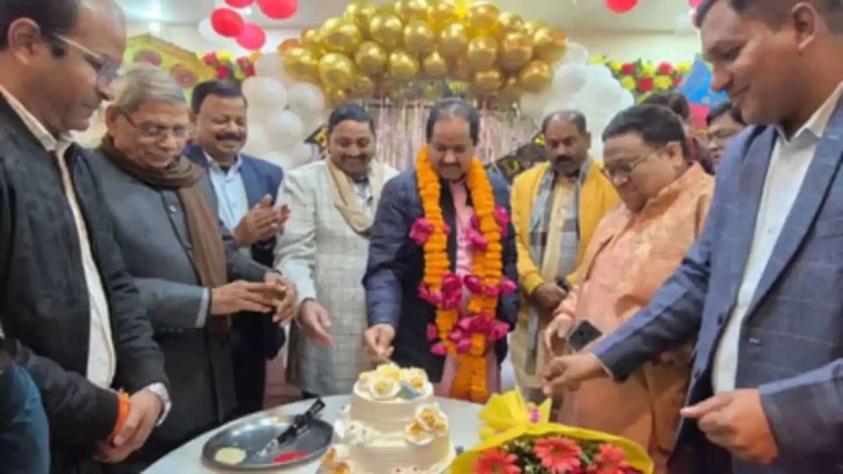 मीटिंग के बीच विधायक को पड़ा दिल का दौरा, इलाज के दौरान मौत, मीटिंग के बीच विधायक को पड़ा दिल का दौरा, इलाज के दौरान मौत,