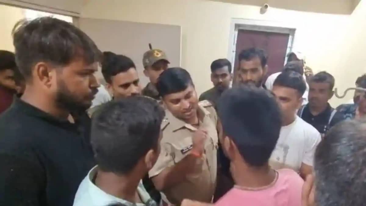 Bhojpur Firing Youth Shot at Garhani Family Clashes With Pol Bhojpur Firing Youth Shot at Garhani Family Clashes With Pol