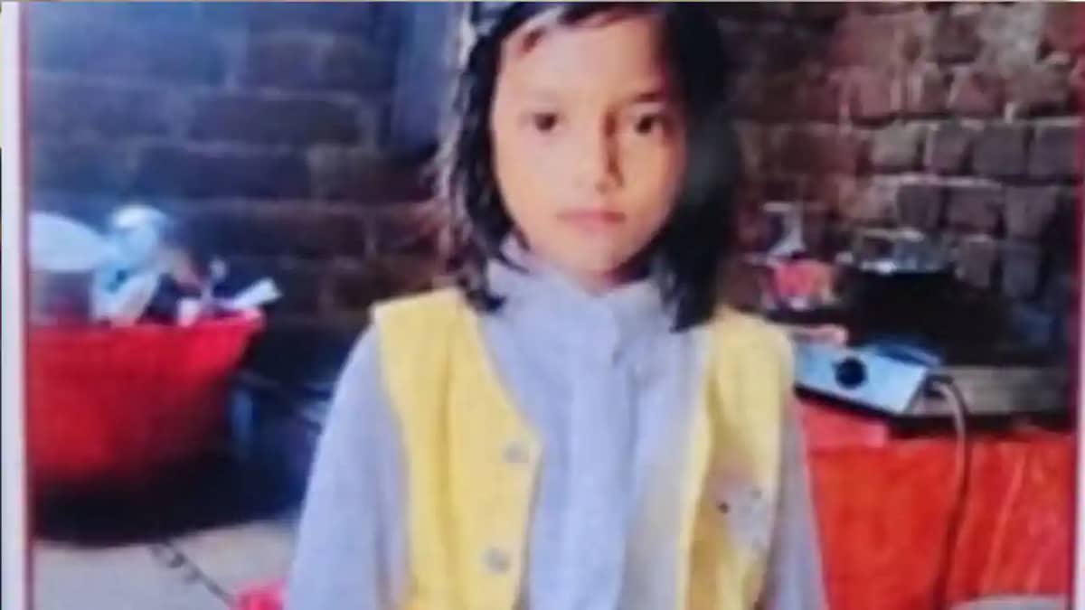 Bihar News: शाहिना मर्डर केस में CCTV में दिखा संदिग्ध युवक, Bihar News: शाहिना मर्डर केस में CCTV में दिखा संदिग्ध युवक,
