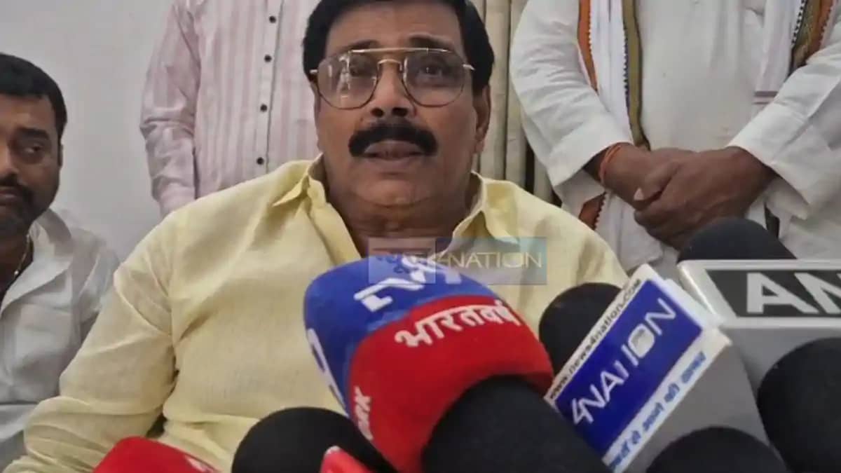nand Mohan openly challenged those who wanted to remove Niti nand Mohan openly challenged those who wanted to remove Niti