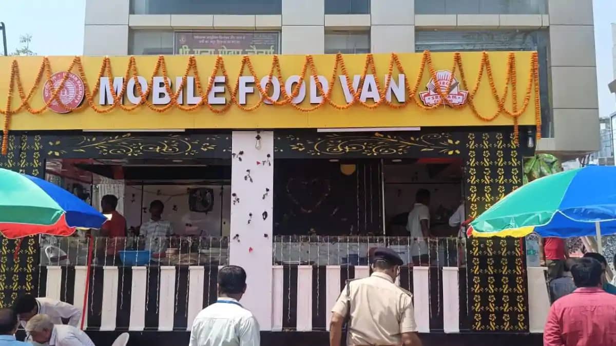 भागलपुर रेलवे स्टेशन पर यात्री सुविधाओं में विस्तार; दूसरी म भागलपुर रेलवे स्टेशन पर यात्री सुविधाओं में विस्तार; दूसरी म