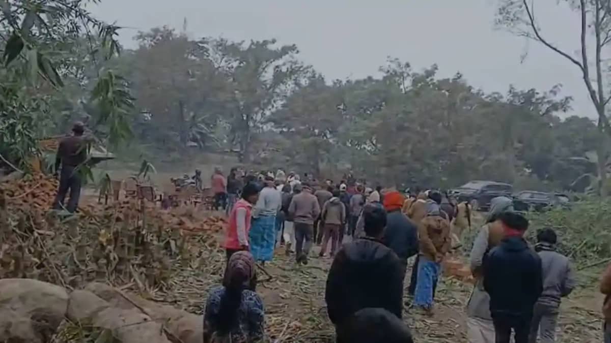 Bihar Land Mafia Bold Illegal Road Seizure Bihar Land Mafia Bold Illegal Road Seizure