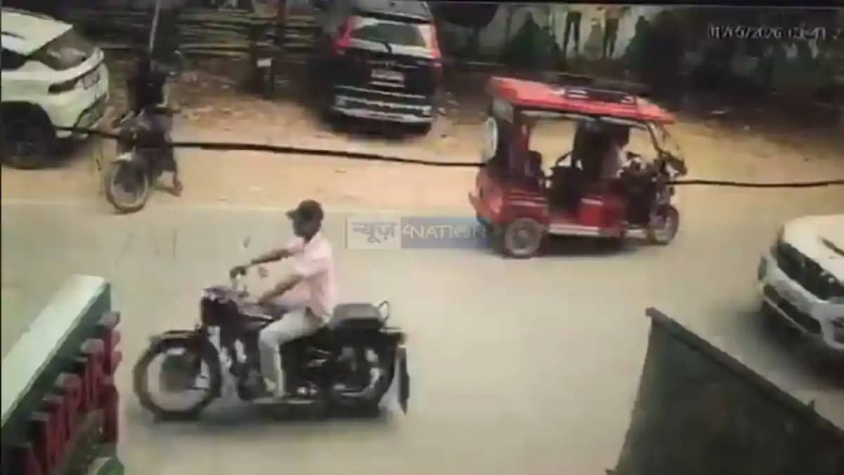 Bihar Crime: आरा में बाइक लिफ्टर गैंग का खौफनाक आतंक, 48 घं Bihar Crime: आरा में बाइक लिफ्टर गैंग का खौफनाक आतंक, 48 घं