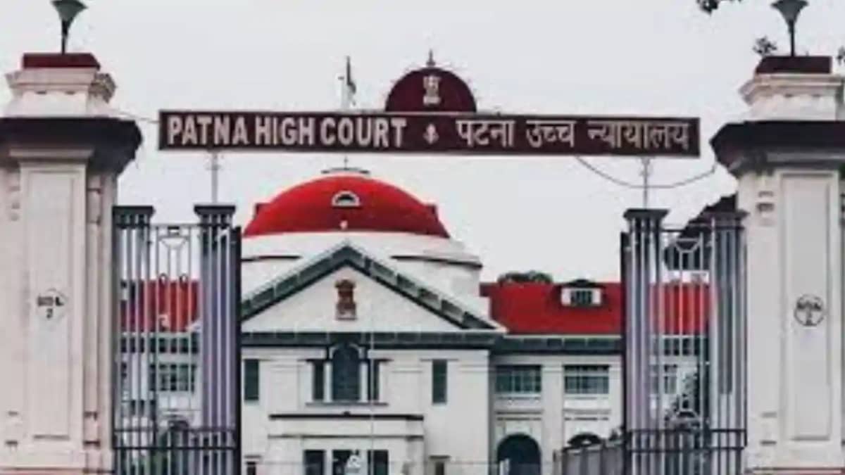 Patna High Court: चुनाव से पहले तेजस्वी और पशुपति पारस को ह Patna High Court: चुनाव से पहले तेजस्वी और पशुपति पारस को ह