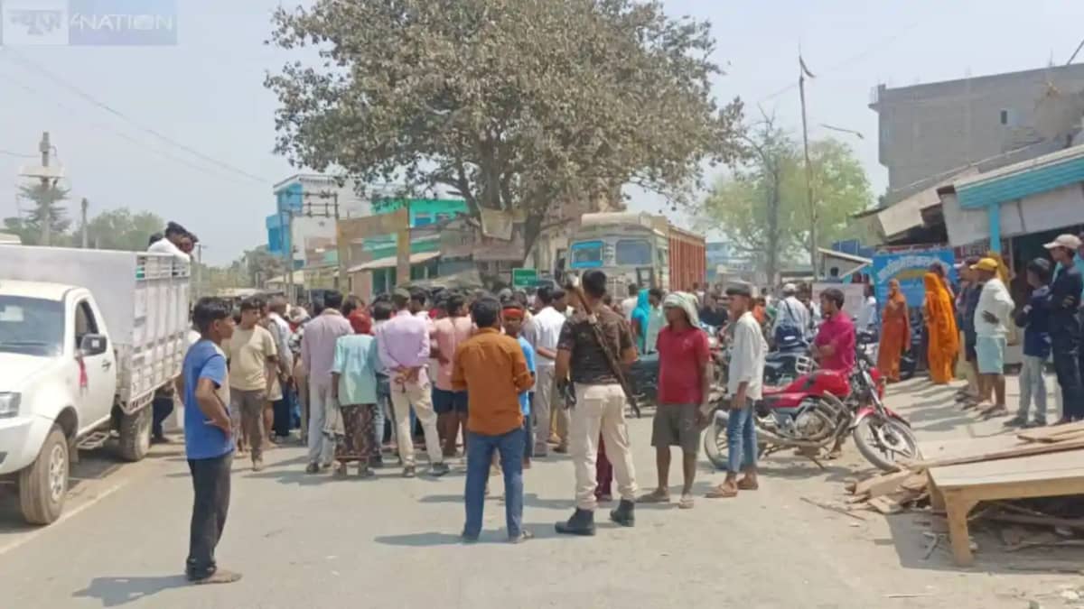 Bihar Crime News: खगड़िया में महेश्वर मुखिया हत्याकांड के बा Bihar Crime News: खगड़िया में महेश्वर मुखिया हत्याकांड के बा