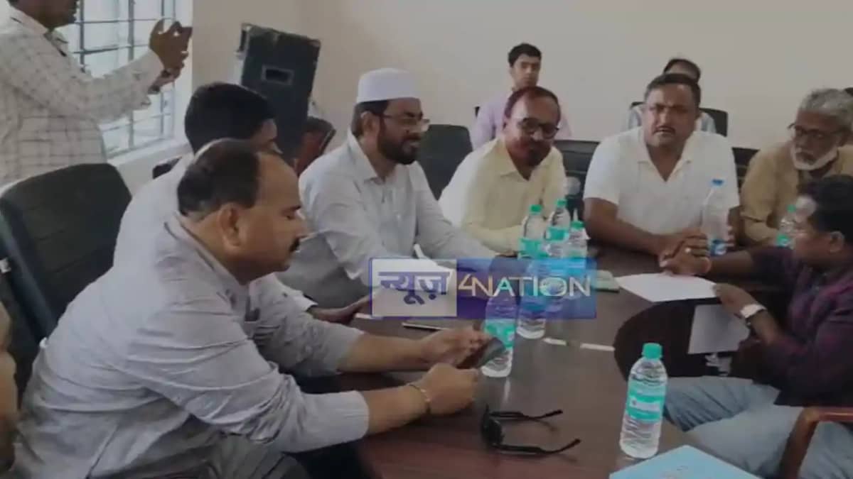 Bihar News: पूर्णिया में आशा बहाली के नाम पर रिश्वतखोरी का ब Bihar News: पूर्णिया में आशा बहाली के नाम पर रिश्वतखोरी का ब