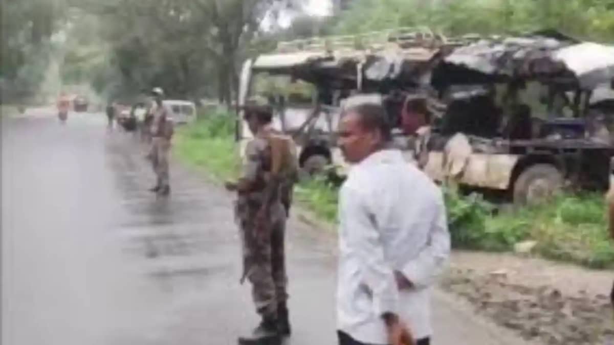 Bihar News:शेखपुरा में सड़क हादसे में कांवड़िये की मौत , इला Bihar News:शेखपुरा में सड़क हादसे में कांवड़िये की मौत , इला