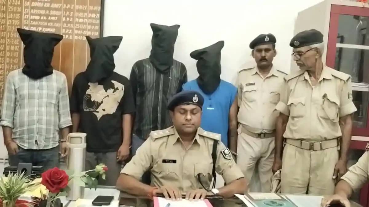सासाराम पुलिस को बड़ी कामयाबी : तेलंगाना से जुड़े तार वाले च सासाराम पुलिस को बड़ी कामयाबी : तेलंगाना से जुड़े तार वाले च