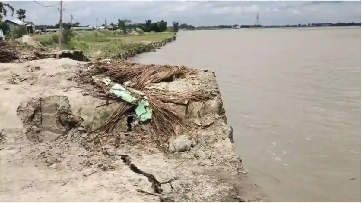 Bihar Flood News : खगड़िया के चौथम में तेज हुआ कोसी का कटाव, Bihar Flood News : खगड़िया के चौथम में तेज हुआ कोसी का कटाव,