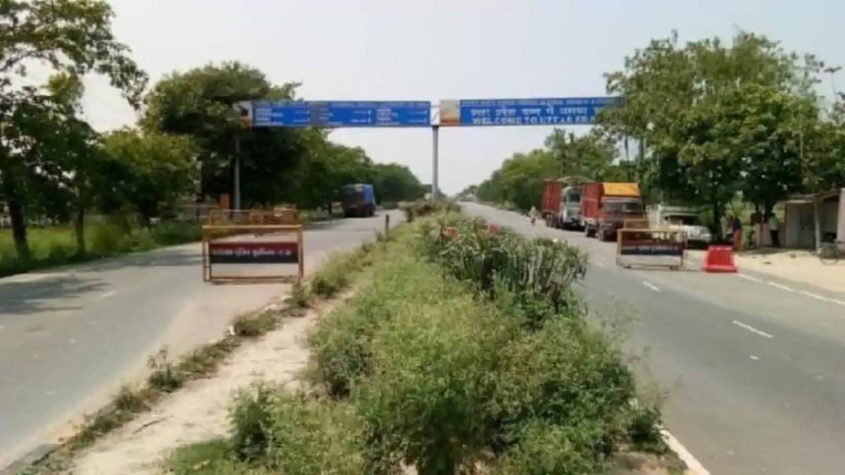 यूपी पुलिस यूपी पुलिस