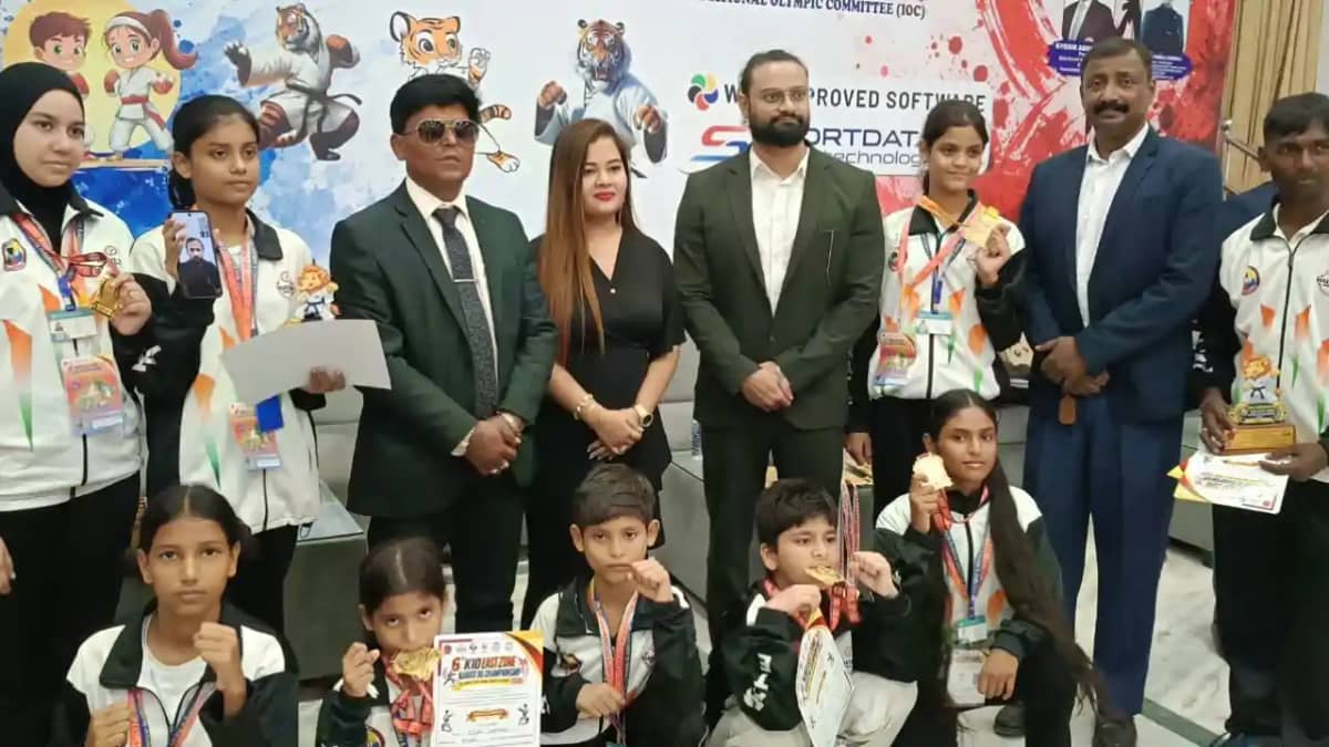 Bhagalpur Karate Players Shine in Patna Win Seven Medals Bhagalpur Karate Players Shine in Patna Win Seven Medals
