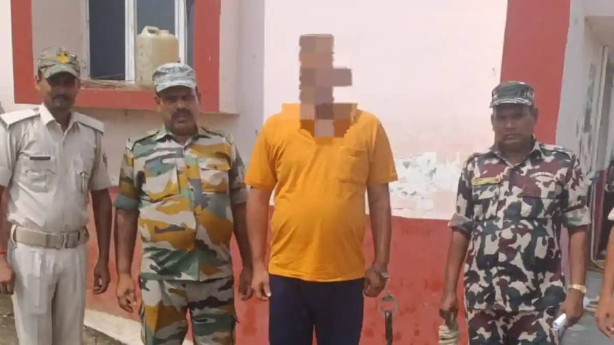 आर्म्स एक्ट और जानलेवा हमले का आरोपी गिरफ्तार, विशेष अभियान आर्म्स एक्ट और जानलेवा हमले का आरोपी गिरफ्तार, विशेष अभियान