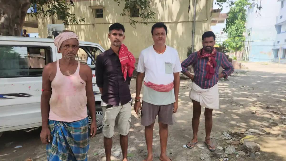 Bihar News : नालंदा में साइबर फ्रॉड के पैसे के बंटवारे को ले Bihar News : नालंदा में साइबर फ्रॉड के पैसे के बंटवारे को ले