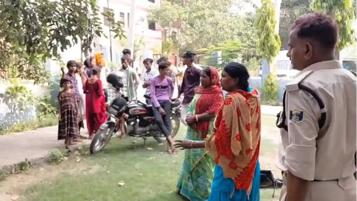 Bihar News : सासाराम में प्रेमी ने पीट-पीटकर की प्रेमिका की Bihar News : सासाराम में प्रेमी ने पीट-पीटकर की प्रेमिका की