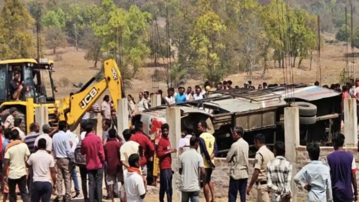 Jharkhand Simdega Bus Accident 5 Dead MORE 20 Injured Jharkhand Simdega Bus Accident 5 Dead MORE 20 Injured