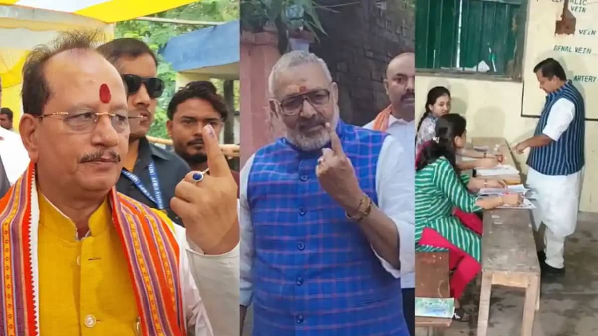 मतदान जारी मतदान जारी
