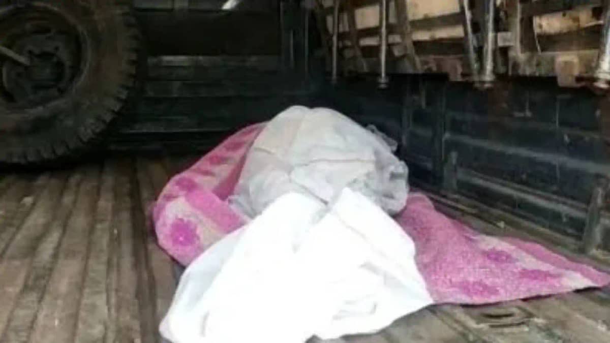 पिता की दूसरी शादी से नाराज़ बेटे ने सौतेली माँ का गला घोंटा पिता की दूसरी शादी से नाराज़ बेटे ने सौतेली माँ का गला घोंटा