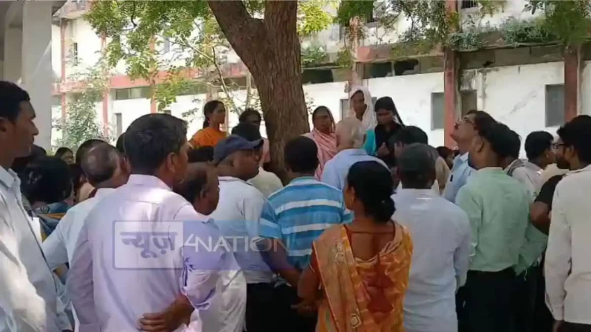 Bihar News: इमरजेंसी में डॉक्टर नदारद,सदर अस्पताल की बदहाली Bihar News: इमरजेंसी में डॉक्टर नदारद,सदर अस्पताल की बदहाली