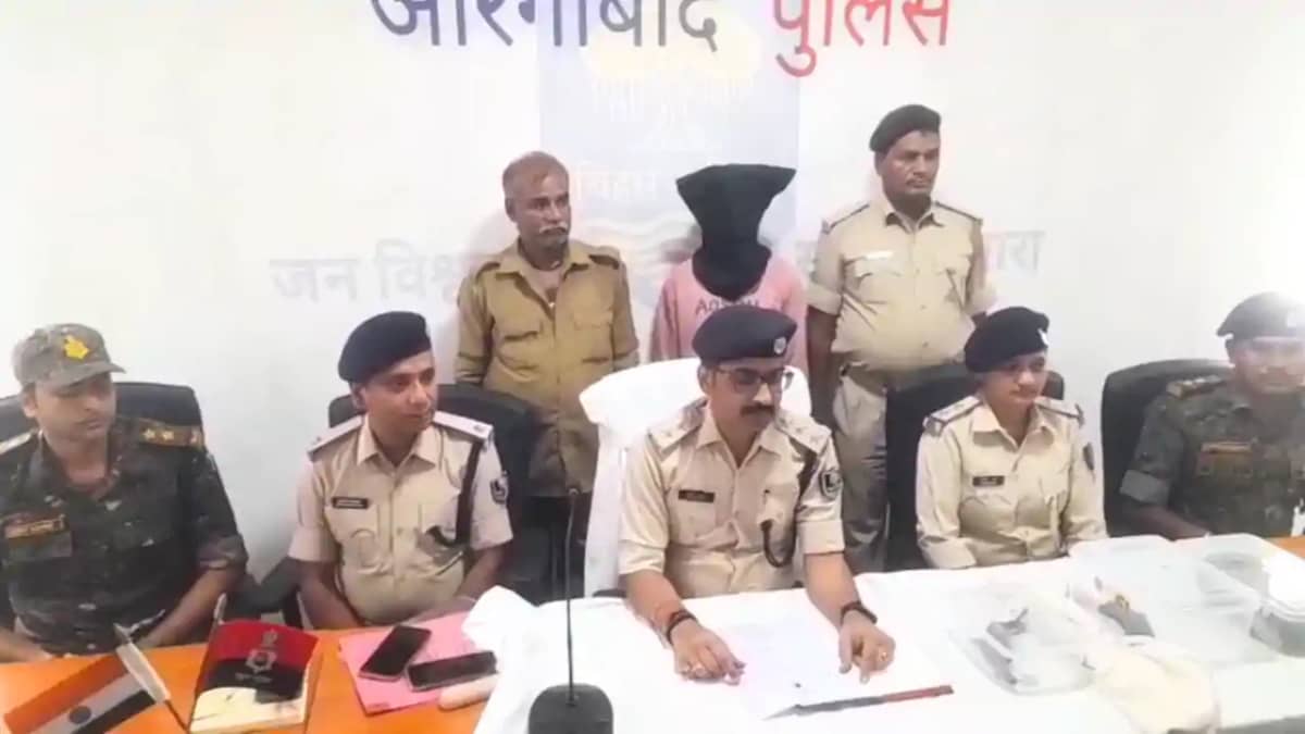 Bihar Crime : बिहार एसटीएफ और औरंगाबाद पुलिस ने हार्डकोर नक् Bihar Crime : बिहार एसटीएफ और औरंगाबाद पुलिस ने हार्डकोर नक्