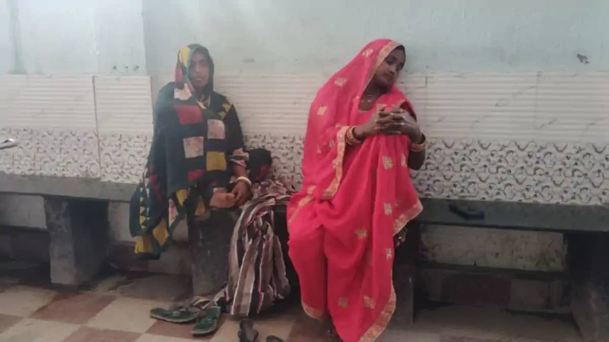 अस्पताल की घोर लापरवाही ने ली घायल की जान, तमाशबीन बने रहे स अस्पताल की घोर लापरवाही ने ली घायल की जान, तमाशबीन बने रहे स
