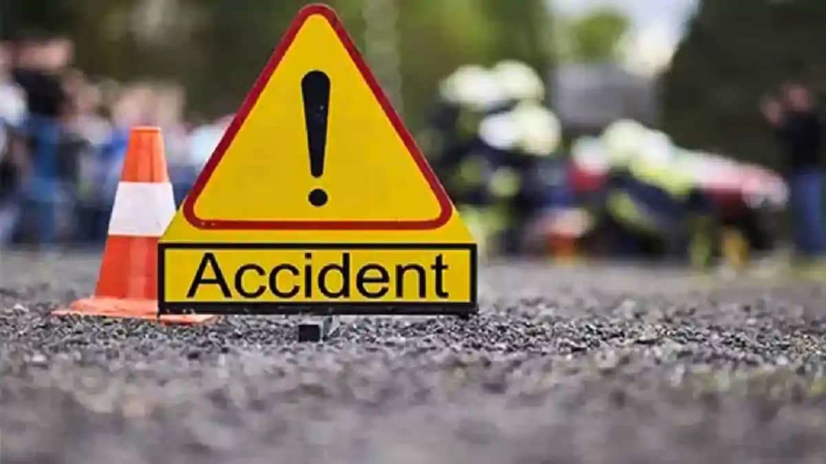 Bihar Road Accident : भोजपुर में अज्ञात वाहन की टक्कर से पटन Bihar Road Accident : भोजपुर में अज्ञात वाहन की टक्कर से पटन