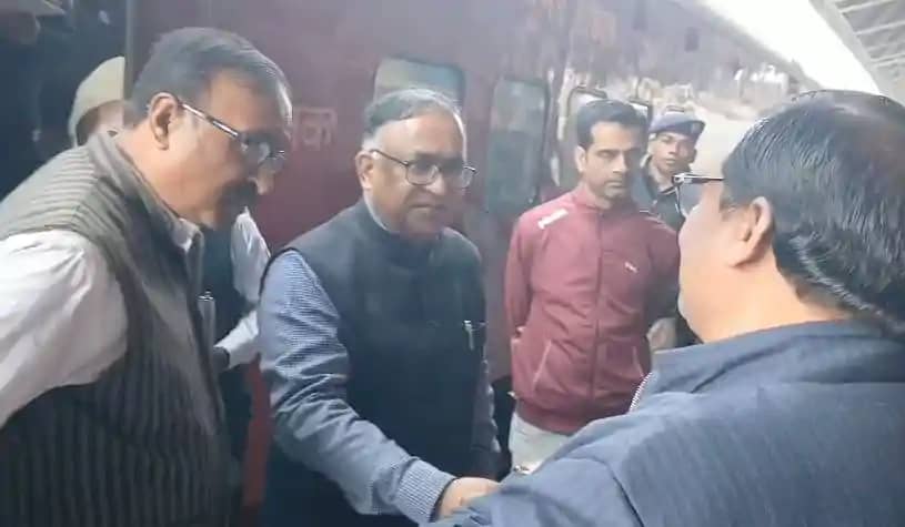 अगले 48 घंटों में होगी बड़ी घोषणा: बेतिया-कुमारबाग रेलखंड के अगले 48 घंटों में होगी बड़ी घोषणा: बेतिया-कुमारबाग रेलखंड के