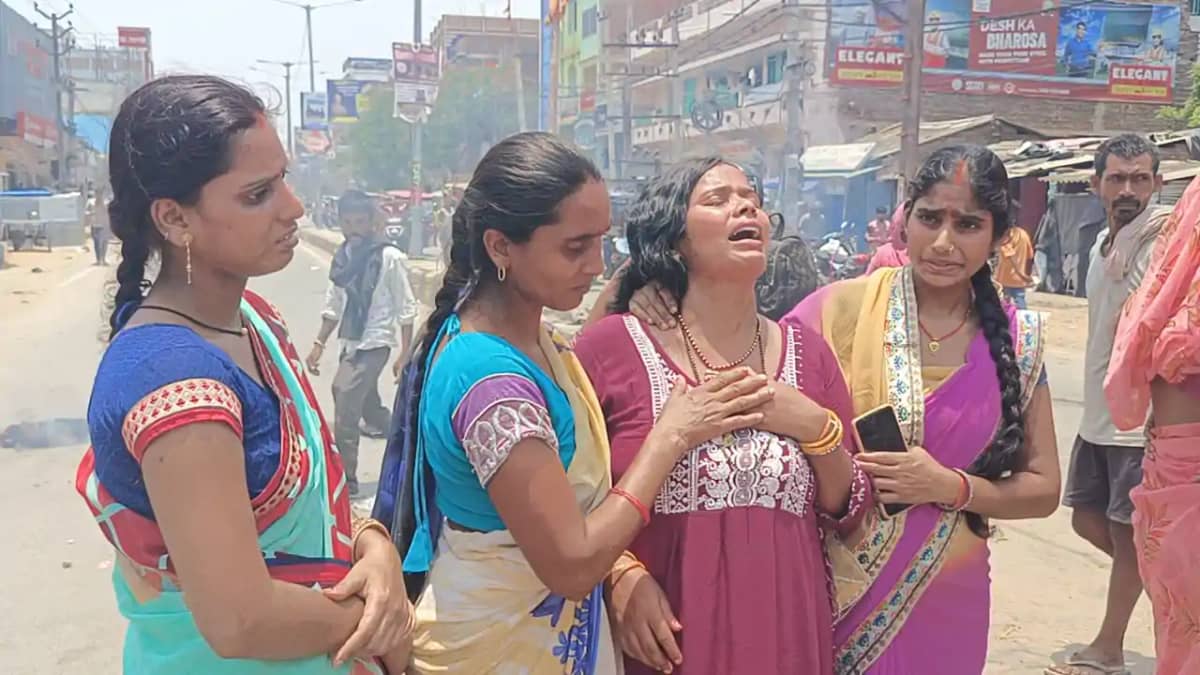 Bihar Crime: दोस्त ने हीं ली दोस्त की जान, युवक का शव मिलने Bihar Crime: दोस्त ने हीं ली दोस्त की जान, युवक का शव मिलने