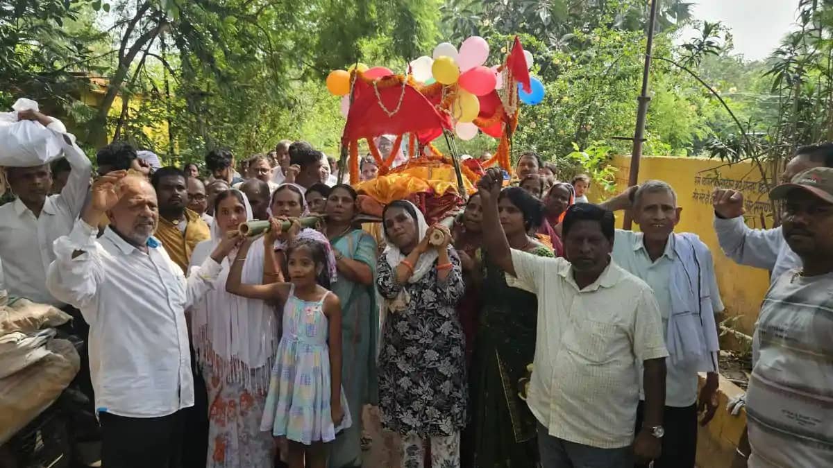 नवादा में 'अर्जक संघ' की पहल पर टूटी सदियों पुरानी रूढ़िवादी नवादा में 'अर्जक संघ' की पहल पर टूटी सदियों पुरानी रूढ़िवादी