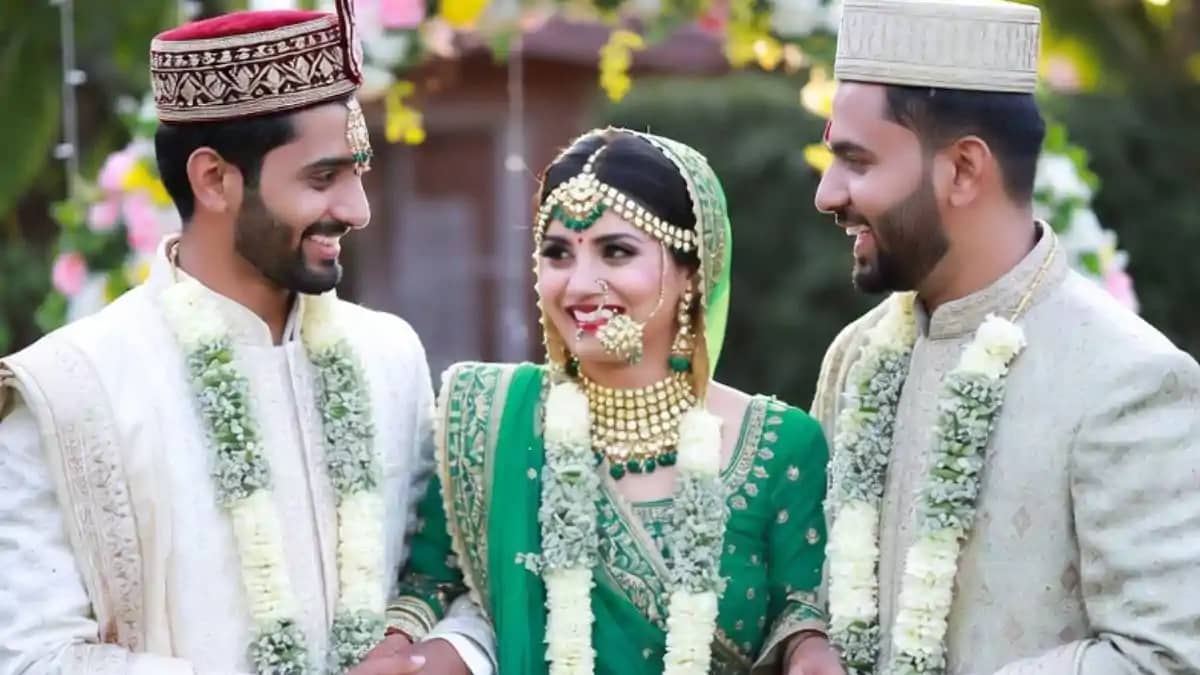 One Bride 2 Grooms Double Vows in Same Wedding Spark Buzz One Bride 2 Grooms Double Vows in Same Wedding Spark Buzz