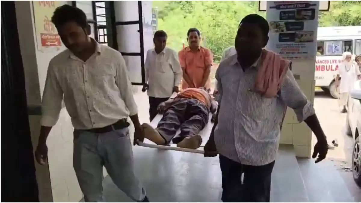 बैंक गार्ड की बंदूक से चली गोली, रिकवरी एजेंट की मौके पर मौत बैंक गार्ड की बंदूक से चली गोली, रिकवरी एजेंट की मौके पर मौत
