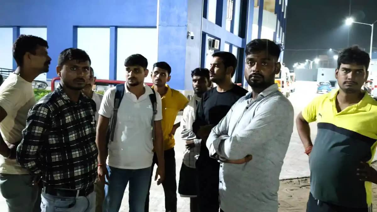 Bihar Road Accident : नालंदा में बाइक और ऑटो की आमने सामने क Bihar Road Accident : नालंदा में बाइक और ऑटो की आमने सामने क