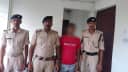 पत्नी की हत्या के आरोप में पति गिरफ्तार: गला दबाकर वारदात देने का आरोप, पूर्व में भी दर्ज हैं कई संगीन मामले पत्नी की हत्या के आरोप में पति गिरफ्तार: गला दबाकर वारदात देने का आरोप, पूर्व में भी दर्ज हैं कई संगीन मामले