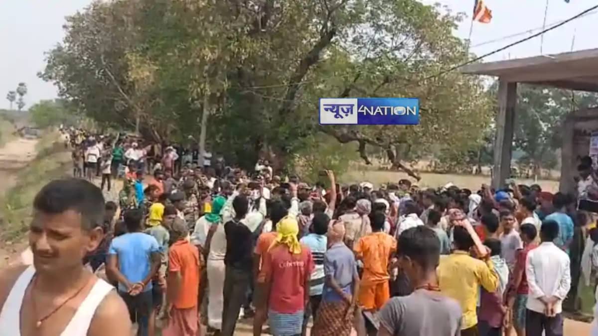 Bihar News : औरंगाबाद में 61 घरों पर बुलडोजर चलाने पहुंचे अध Bihar News : औरंगाबाद में 61 घरों पर बुलडोजर चलाने पहुंचे अध