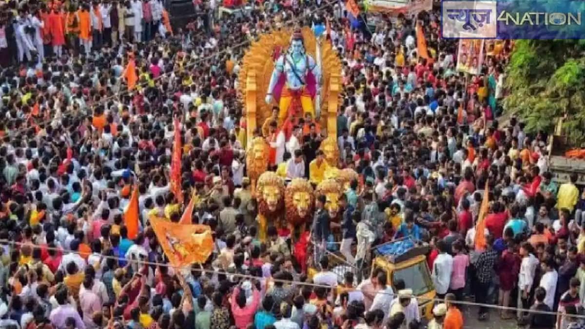 Jharkhand News: झारखंड के हजारीबाग में रामनवमी के जुलूस में Jharkhand News: झारखंड के हजारीबाग में रामनवमी के जुलूस में
