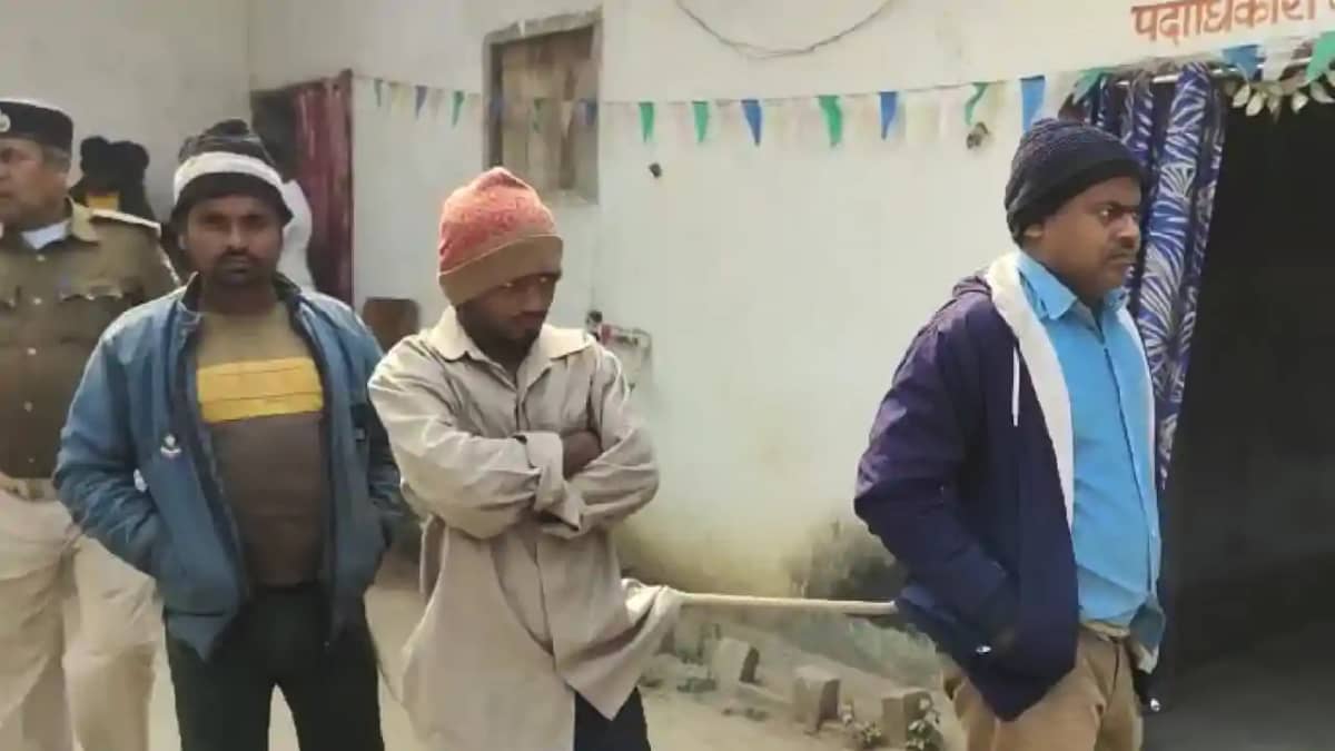 Bihar Crime : भागलपुर में मवेशी तस्करी पर बड़ी कार्रवाई, 69 Bihar Crime : भागलपुर में मवेशी तस्करी पर बड़ी कार्रवाई, 69