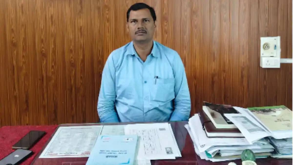 सुपौल की बड़ी उपलब्धि: लोक शिकायत निवारण में राज्य भर में अव सुपौल की बड़ी उपलब्धि: लोक शिकायत निवारण में राज्य भर में अव