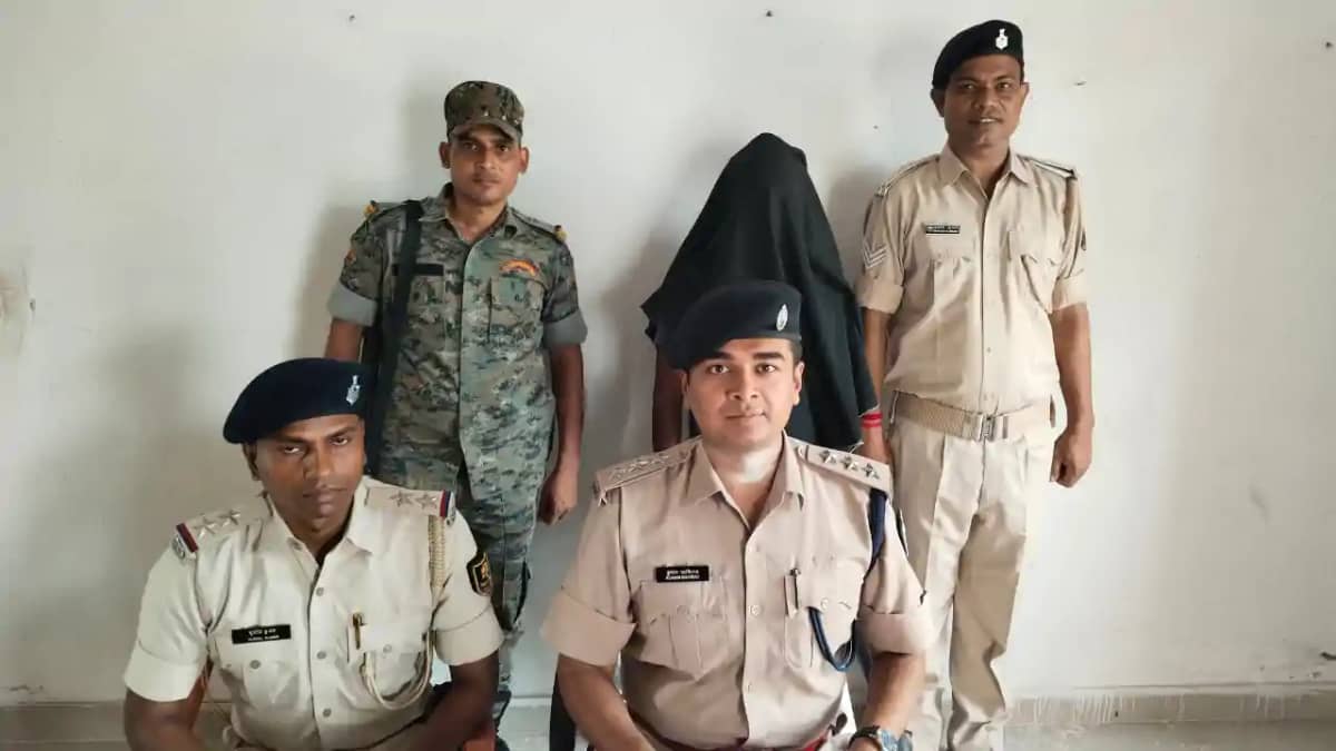 Bihar Crime : औरंगाबाद पुलिस और एसटीएफ ने कुख्यात नक्सली ललन Bihar Crime : औरंगाबाद पुलिस और एसटीएफ ने कुख्यात नक्सली ललन