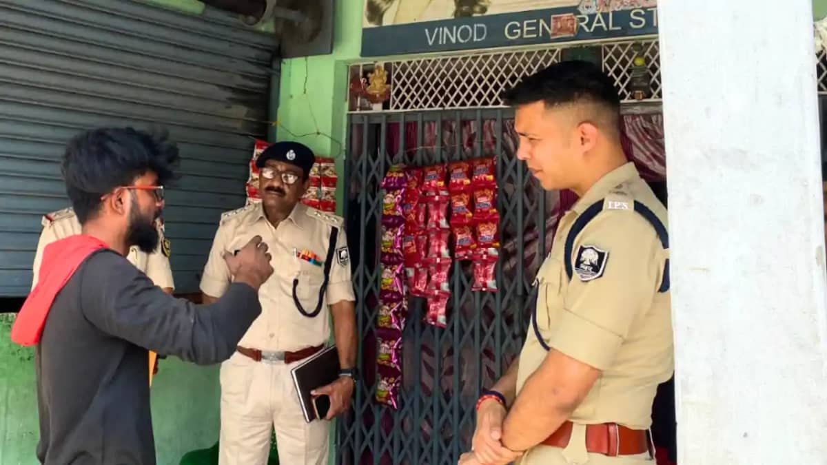 Bihar Police News : बिहार में लापरवाही पुलिस पदाधिकारियों पर Bihar Police News : बिहार में लापरवाही पुलिस पदाधिकारियों पर