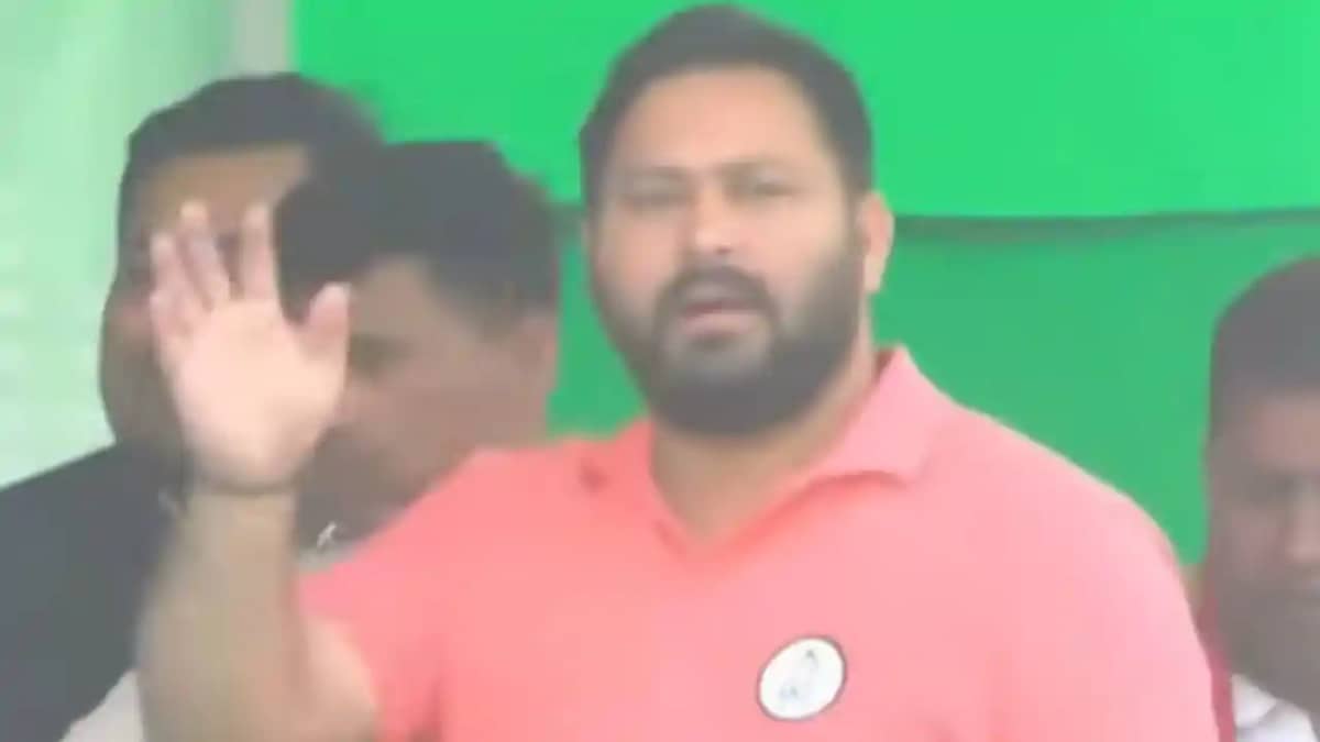 तेजस्वी यादव तेजस्वी यादव