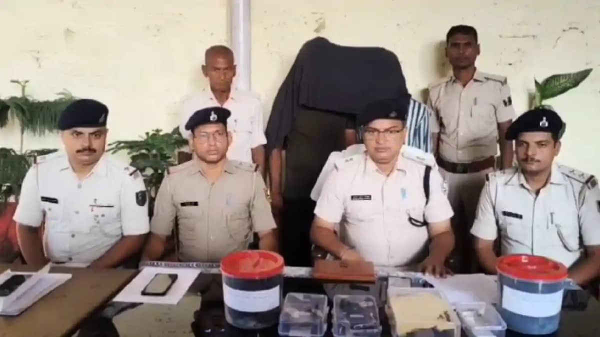 Bihar Crime News : बेगूसराय में शराब पार्टी के बाद दोस्तों न Bihar Crime News : बेगूसराय में शराब पार्टी के बाद दोस्तों न