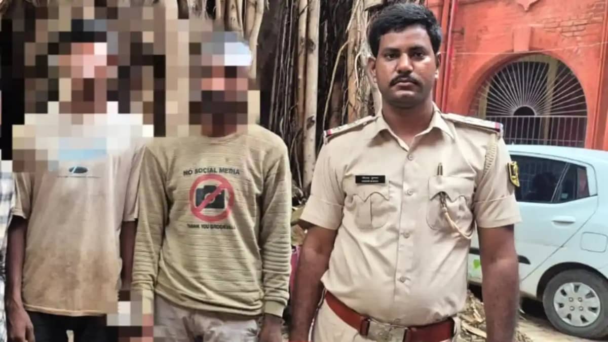 Bihar News : भोजपुर में महिला के घर में घुसकर बदमाशों ने की Bihar News : भोजपुर में महिला के घर में घुसकर बदमाशों ने की