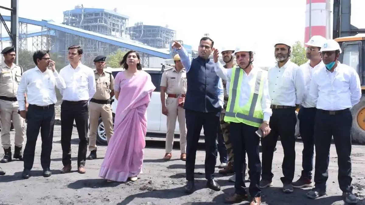 बक्सर थर्मल पावर प्रोजेक्ट की बढ़ेगी रफ्तार: ऊर्जा सचिव ने खु बक्सर थर्मल पावर प्रोजेक्ट की बढ़ेगी रफ्तार: ऊर्जा सचिव ने खु