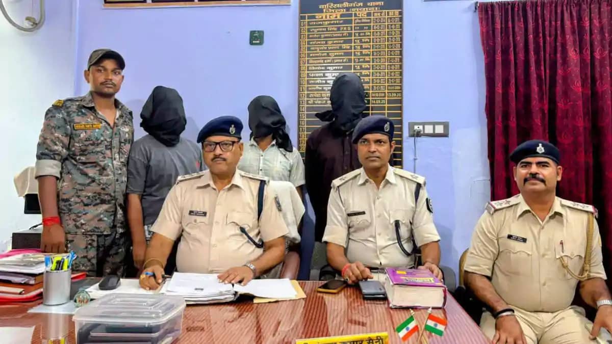 साइबर ठगी पर पुलिस का बड़ा एक्शन: लोन और होटल बुकिंग के नाम साइबर ठगी पर पुलिस का बड़ा एक्शन: लोन और होटल बुकिंग के नाम